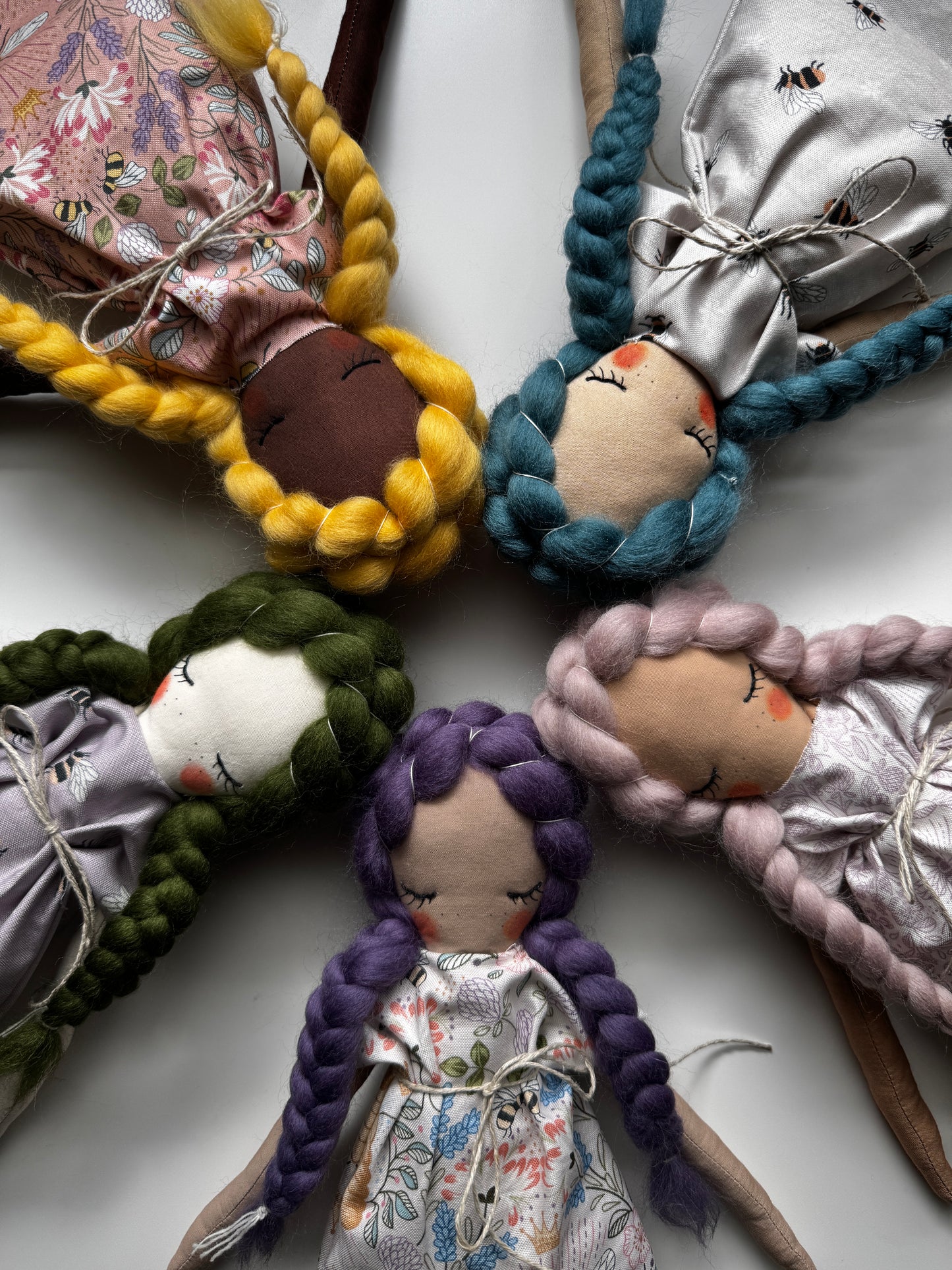 Plain Janes : Bebe Bees